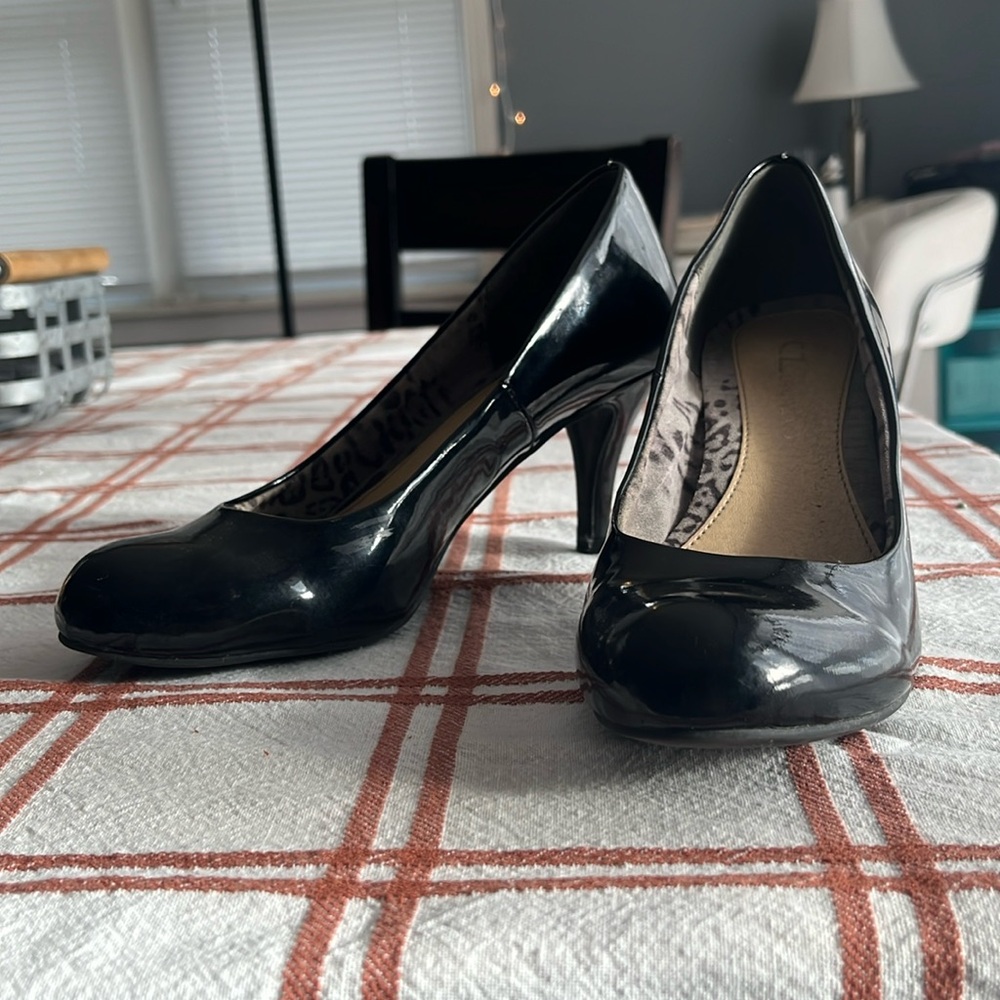 Women’s Black Heels